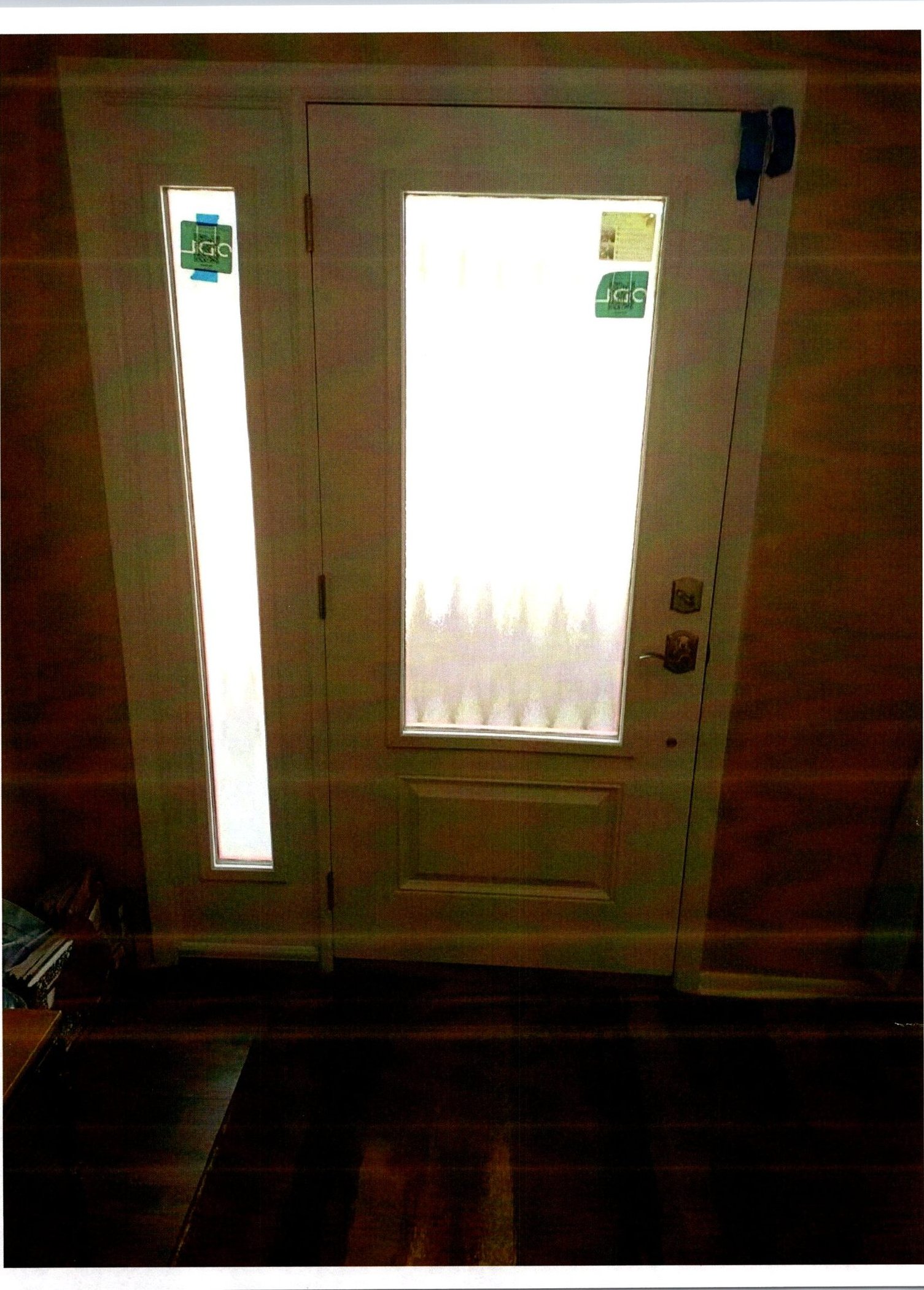 Single Door with Sidelite with Impact Chinchilla Inserts